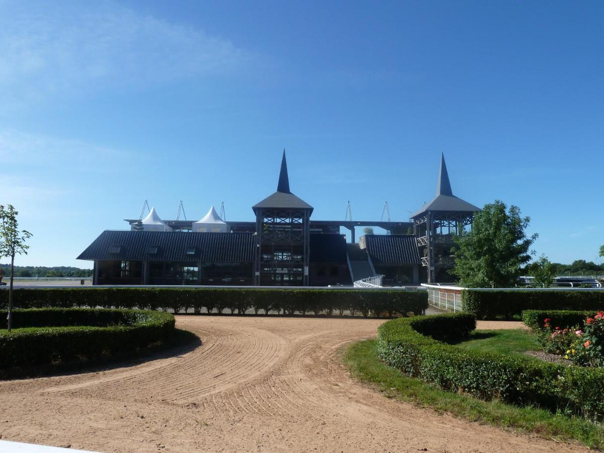 Lignières Le Village De Cottages - Le Pole Du Cheval Et De L'Ane מראה חיצוני תמונה